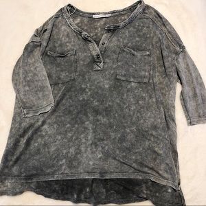 Black Acid Wash Top with Pockets